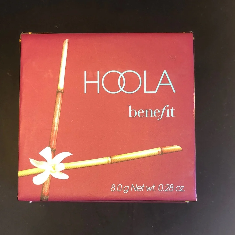 Benefit Hoola Bronzer and POREfessional Lite Primer Duo